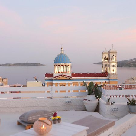 San Nikolas View Guest House 에르무폴리 외부 사진