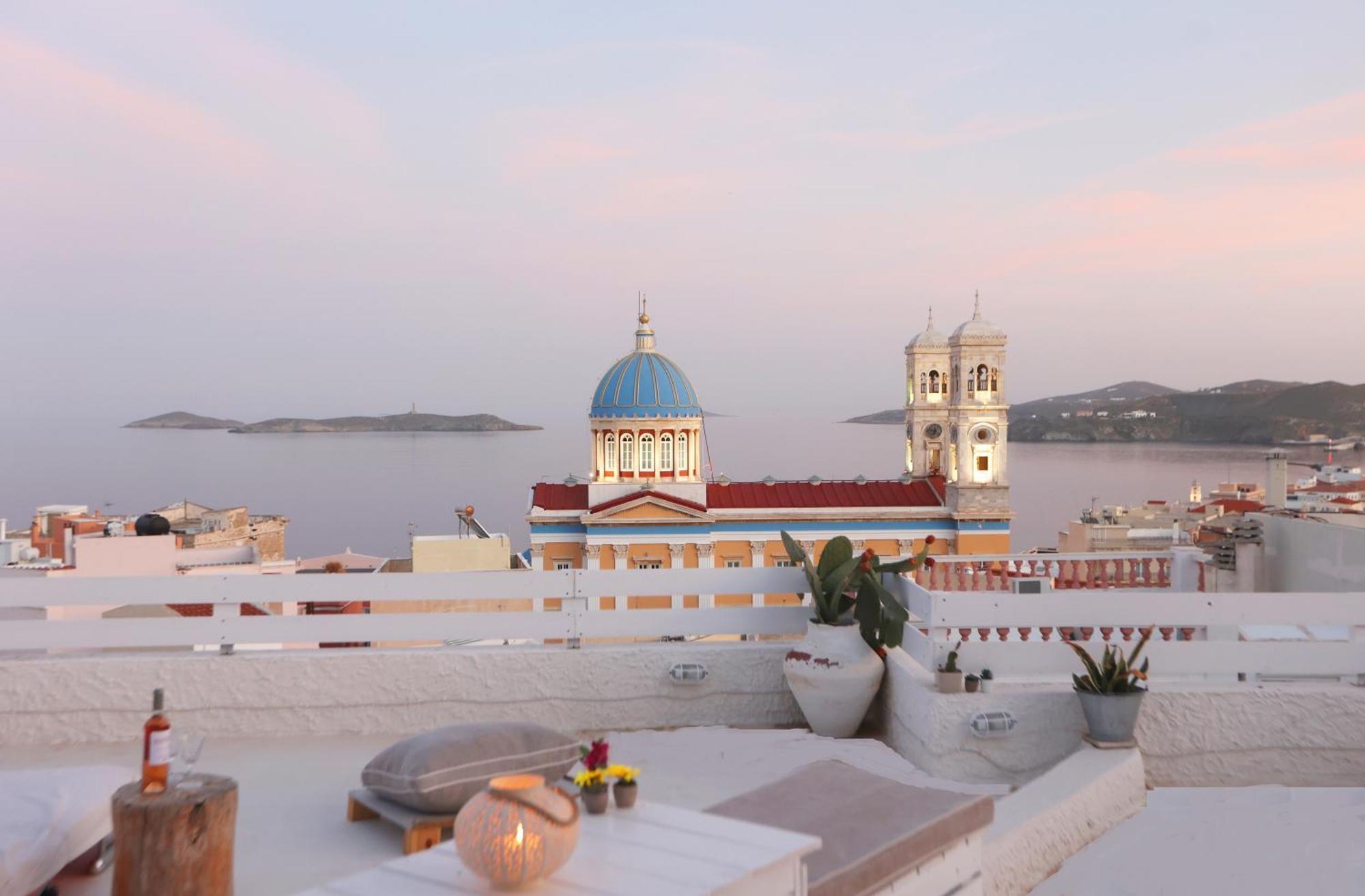 San Nikolas View Guest House 에르무폴리 외부 사진