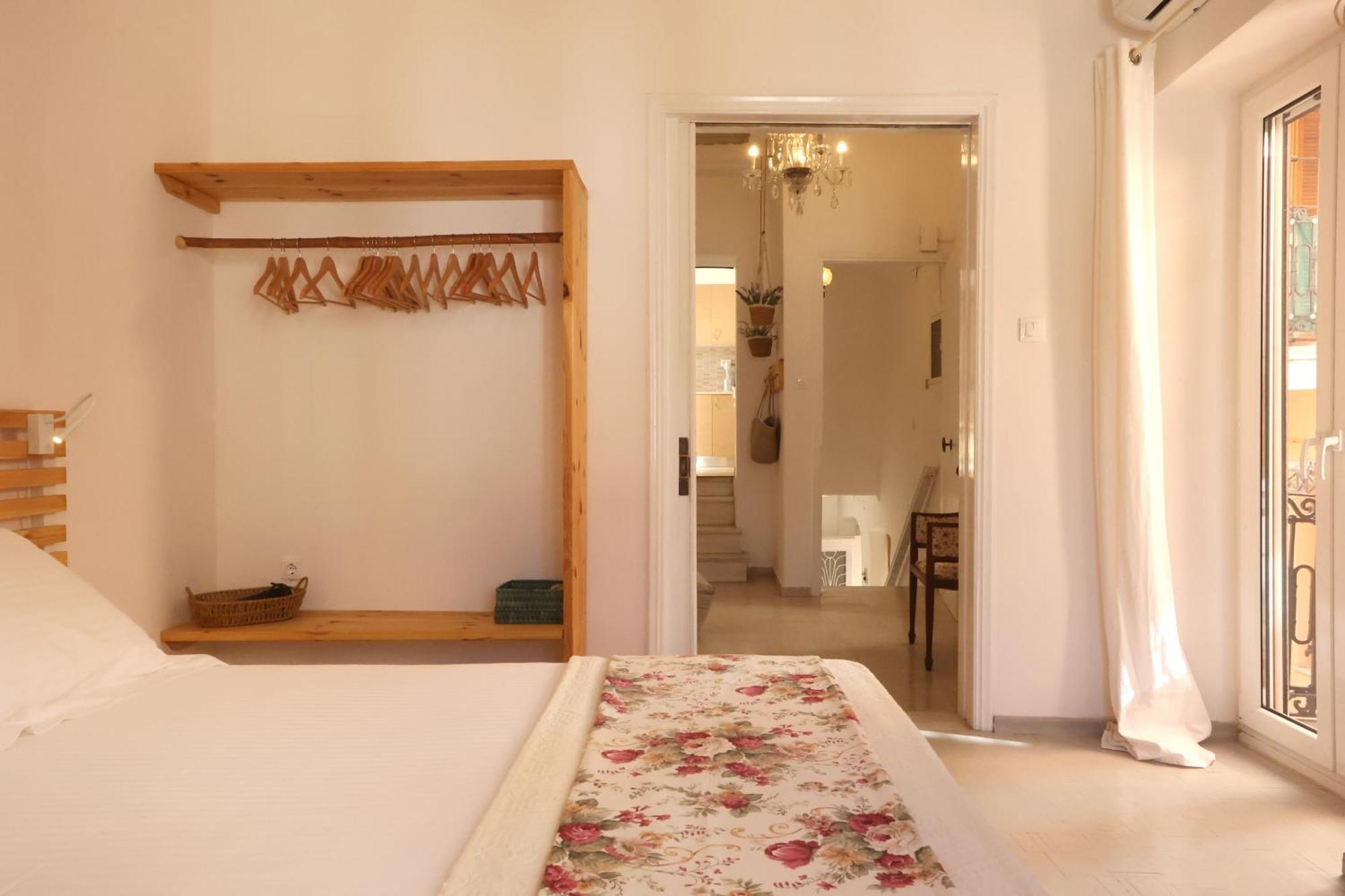 San Nikolas View Guest House 에르무폴리 외부 사진