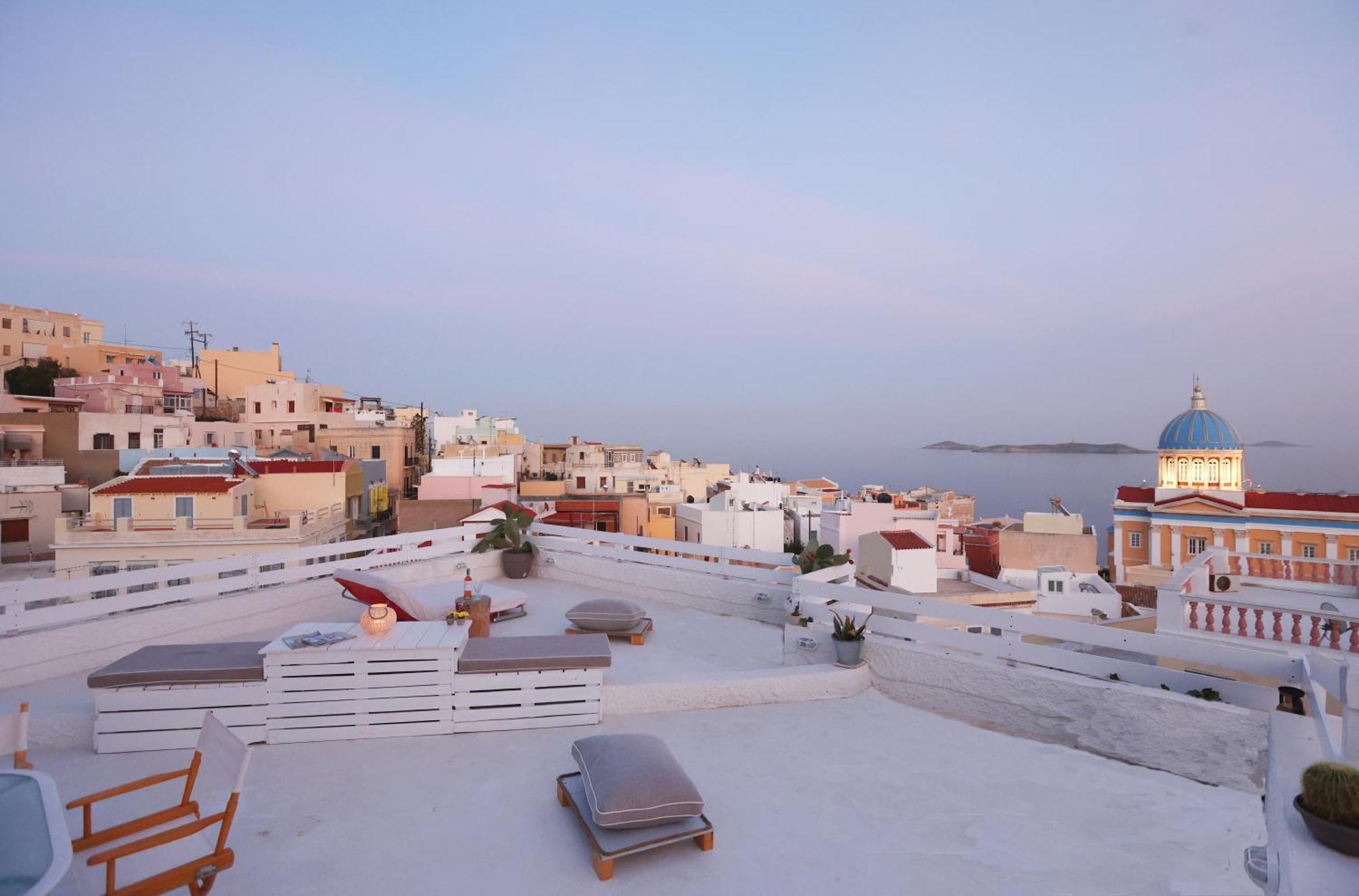San Nikolas View Guest House 에르무폴리 외부 사진