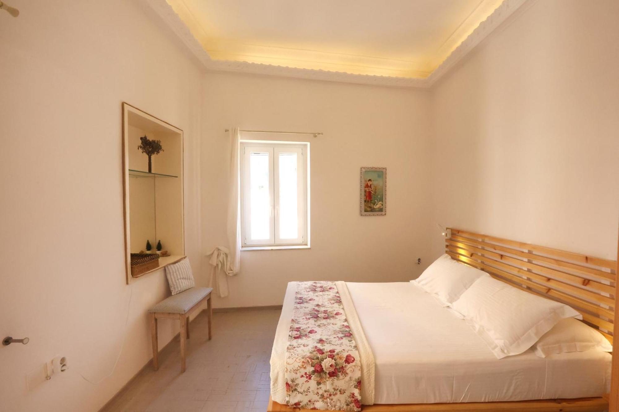 San Nikolas View Guest House 에르무폴리 외부 사진