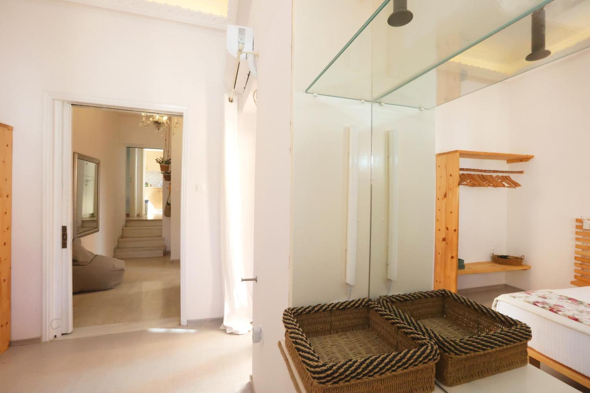 San Nikolas View Guest House 에르무폴리 외부 사진