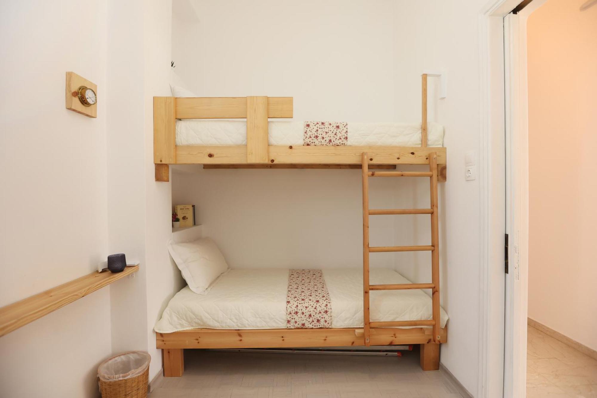 San Nikolas View Guest House 에르무폴리 외부 사진