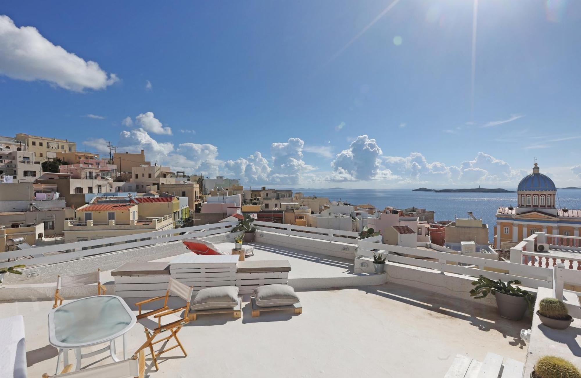 San Nikolas View Guest House 에르무폴리 외부 사진