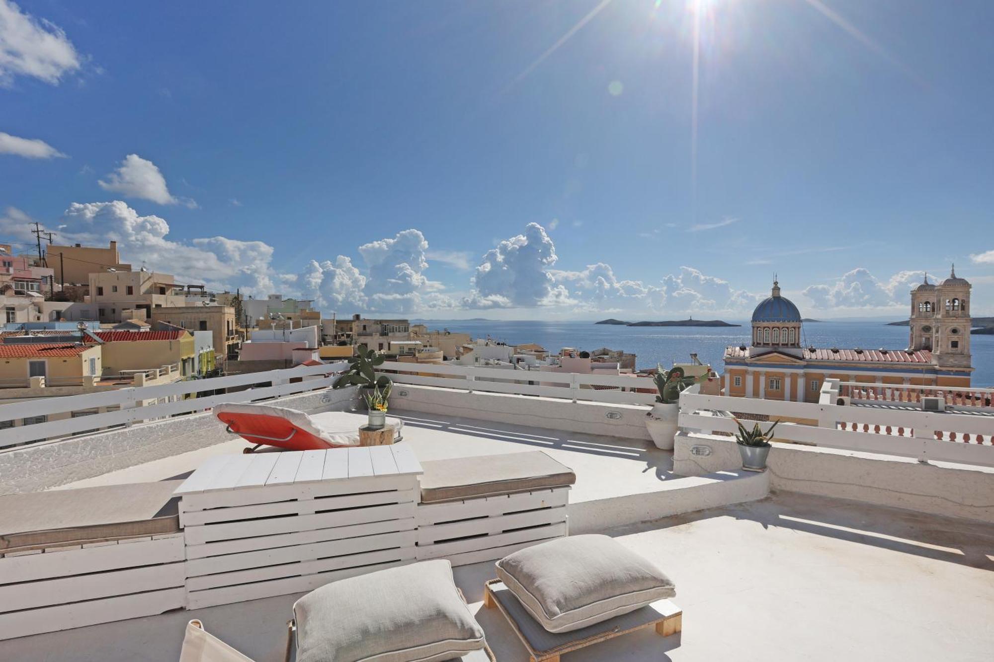 San Nikolas View Guest House 에르무폴리 외부 사진